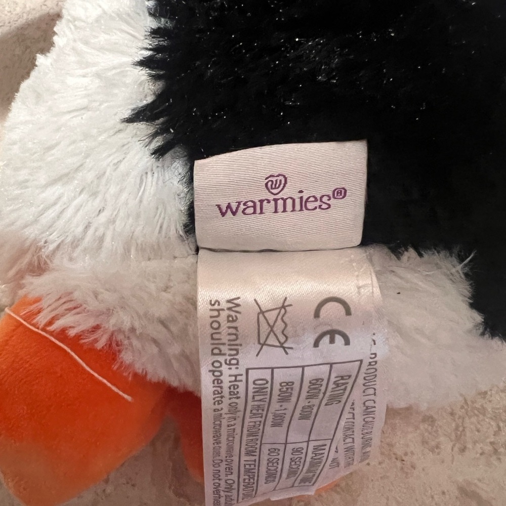 Penguin Warmie - Picture 3 of 3